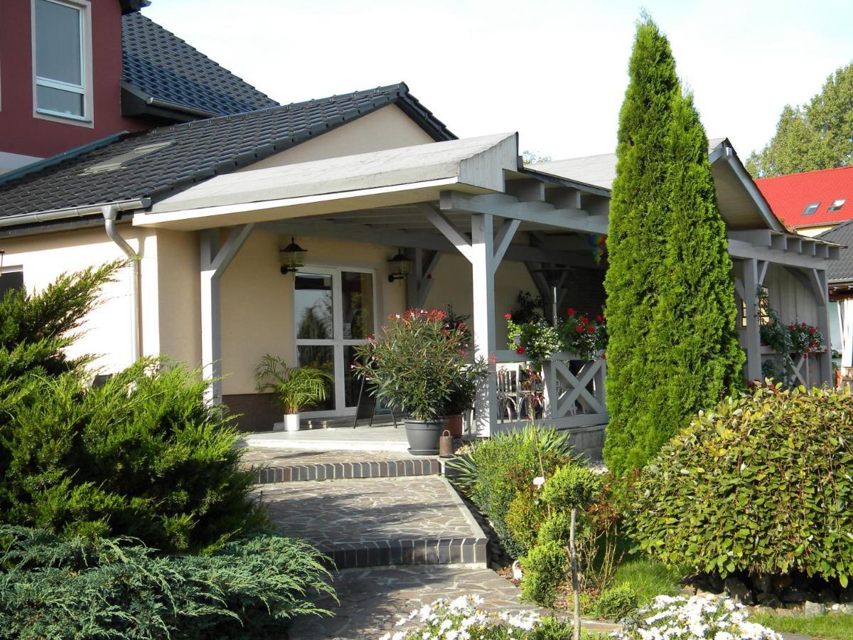 Gasthaus Ela Dahlewitz (Brandenburg) Exterior photo